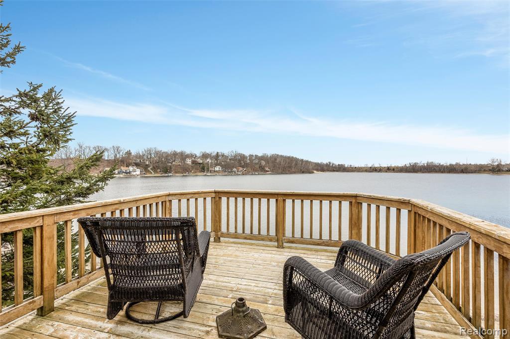224 Stony Lake Drive, Oxford, MI 48371 — Photo 17