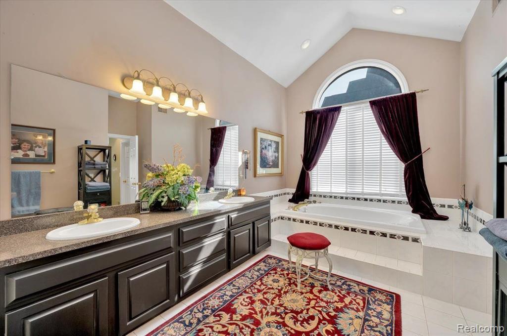 4952 BROOKSIDE Lane, Washington, MI — Photo 23