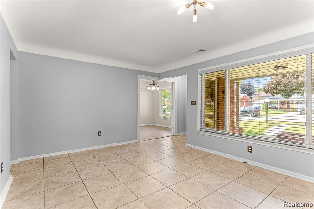 5944 Hubbell Street, Dearborn Heights, MI 48127 — Photo 4