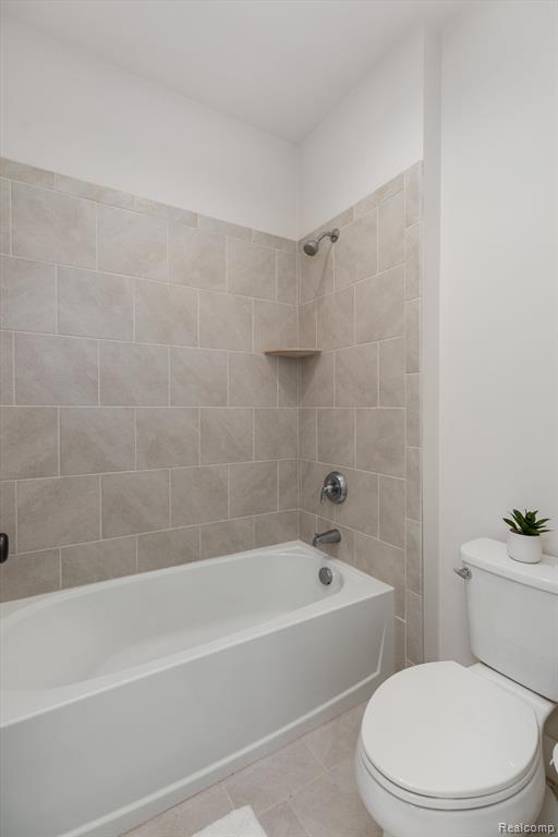 6370 AVALON Way, Ann Arbor, MI 48103 — Photo 32