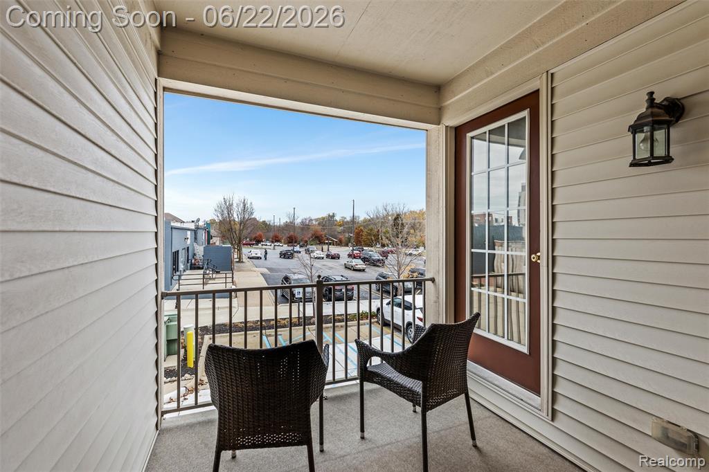 11 N Squirrel Road, Auburn Hills, MI 48326 — Photo 32