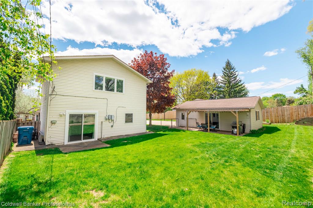 4020 Totem Lane, Waterford, MI 48328 — Photo 30