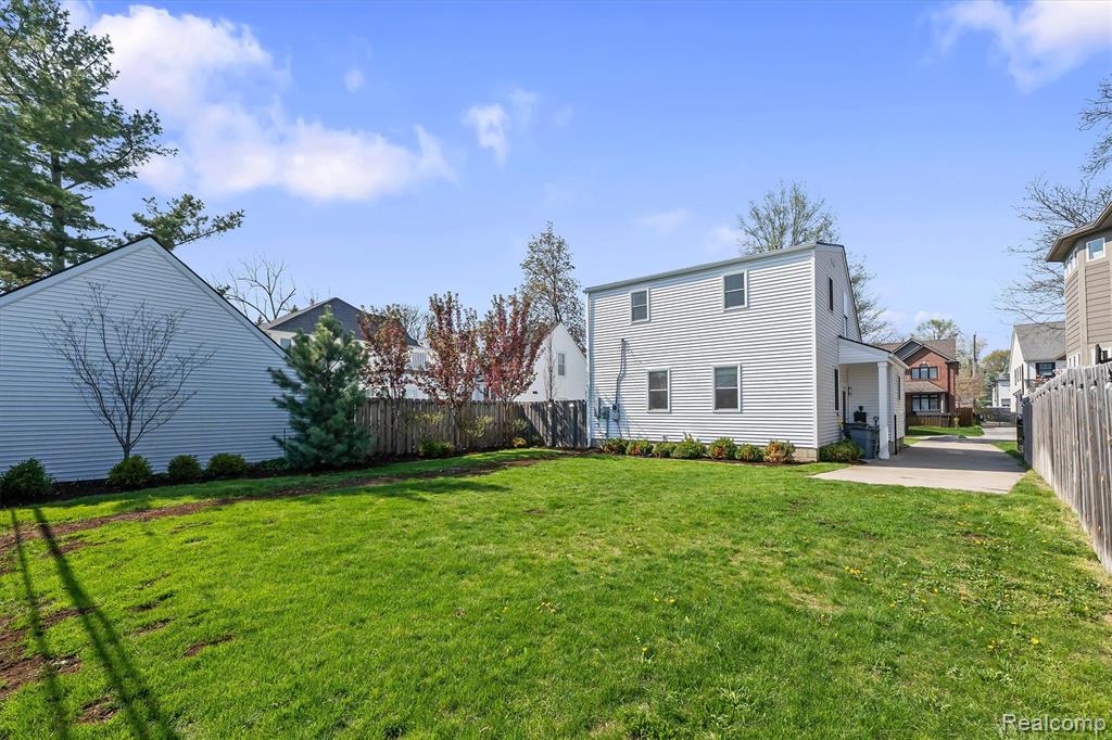 920 Hazel Street, Birmingham, MI 48009 — Photo 28