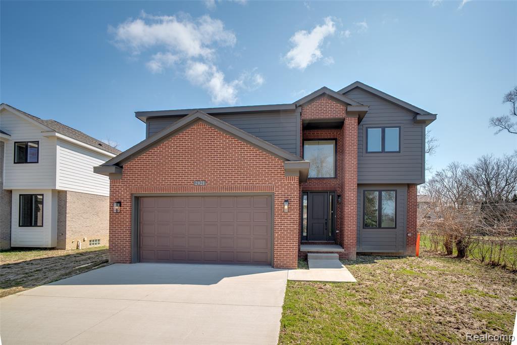 2921 Walsh Drive