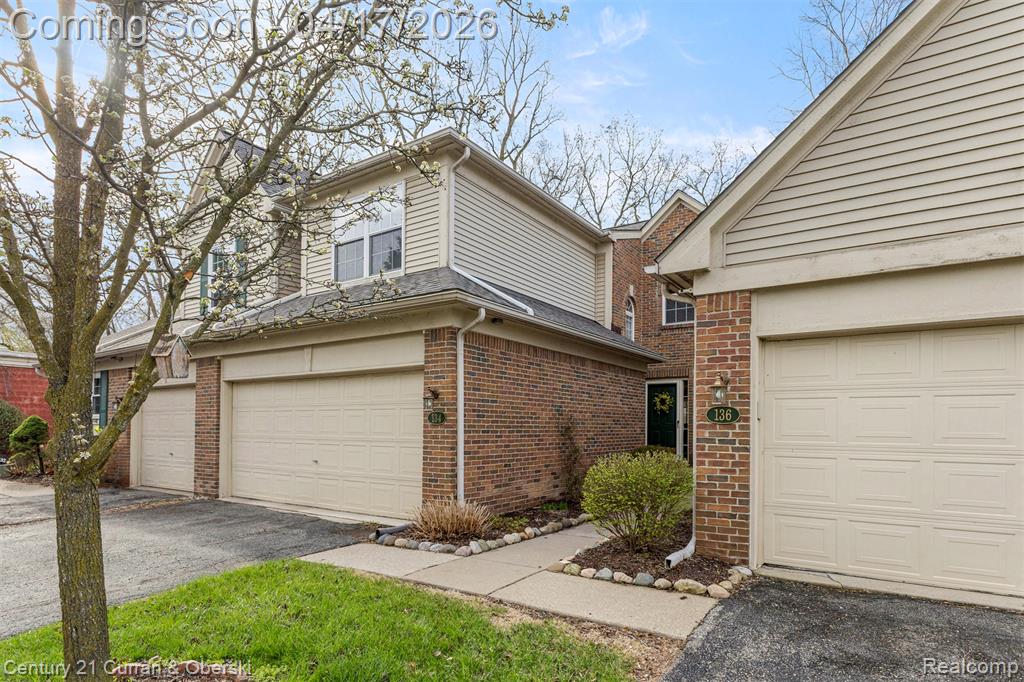 134 Legacy Park Circle, Dearborn Heights, MI 48127 — Photo 43