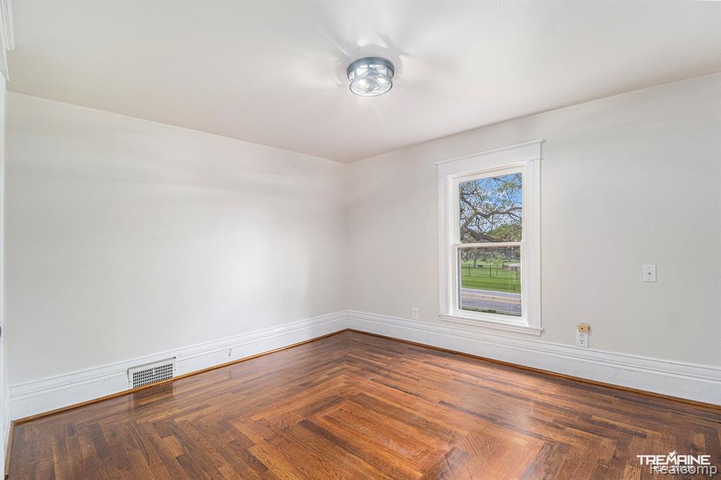 4505 NELSEY Road, Waterford, MI 48329 — Photo 14
