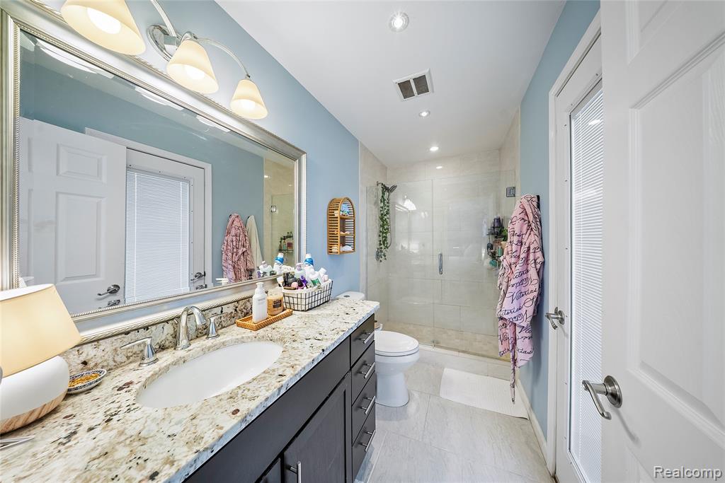 8538 Island Boulevard, Grosse Ile, MI 48138 — Photo 26