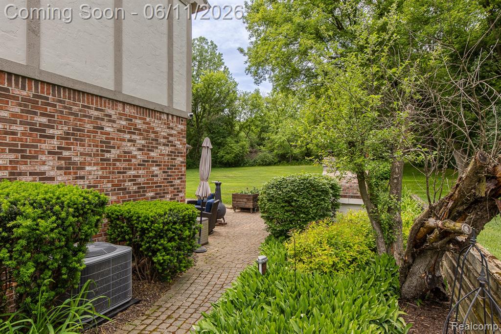 6563 Sun Valley Drive, Clarkston, MI 48348 — Photo 74