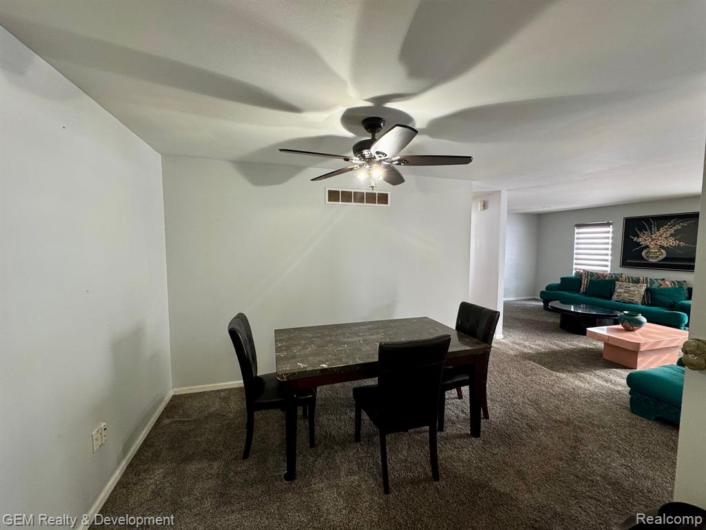 39535 VILLAGE WOOD Road, Novi, MI — Photo 9