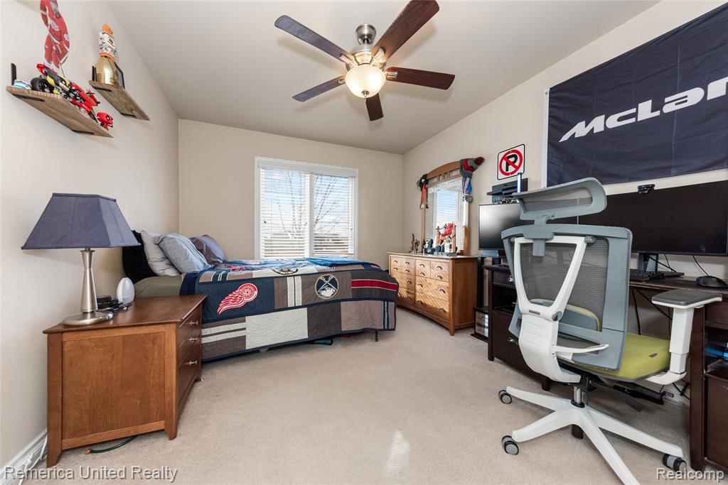 24695 Wedgewood Dr, South Lyon, MI 48178 — Photo 32