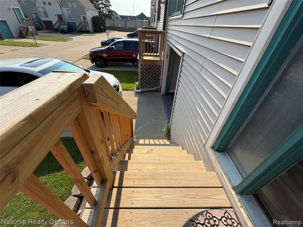 5619 Fox Hill Drive, Sterling Heights, MI 48310 — Photo 12