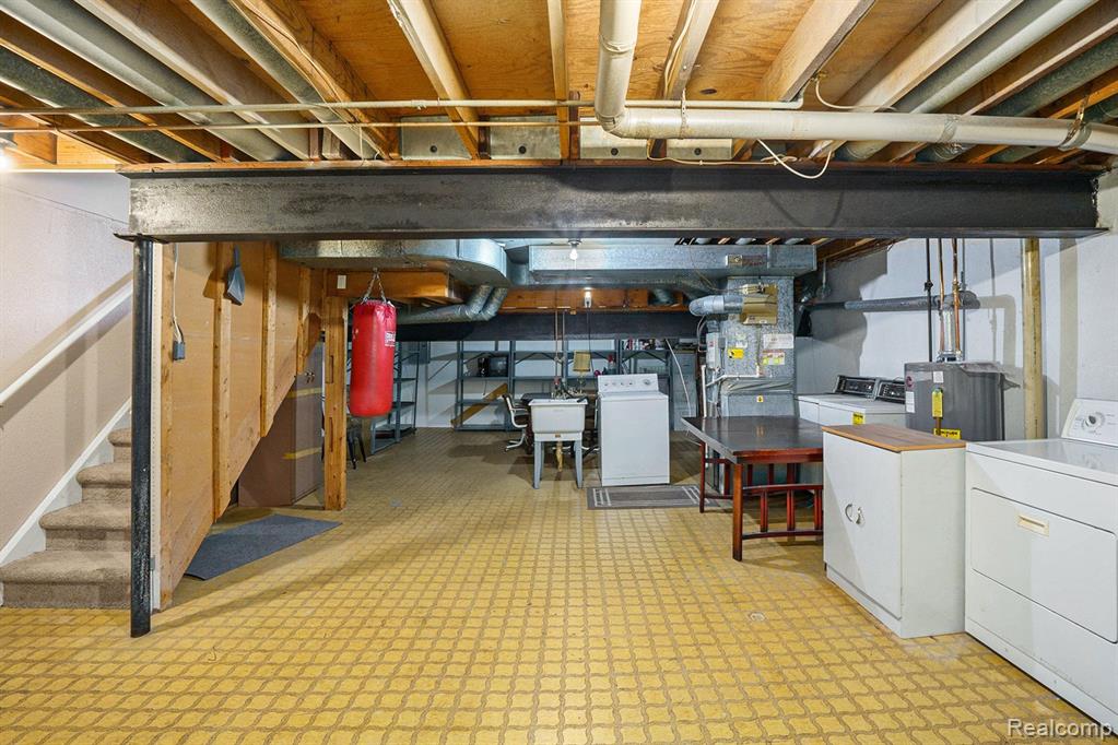 5335 BREEZE HILL, Troy, MI 48098 — Photo 14