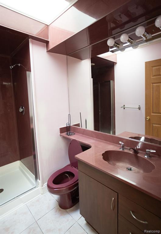 5881 NANEVA, West Bloomfield, MI — Photo 52
