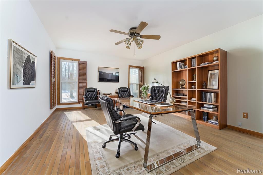 9800 Roberts Road, Gregory, MI 48137 — Photo 25