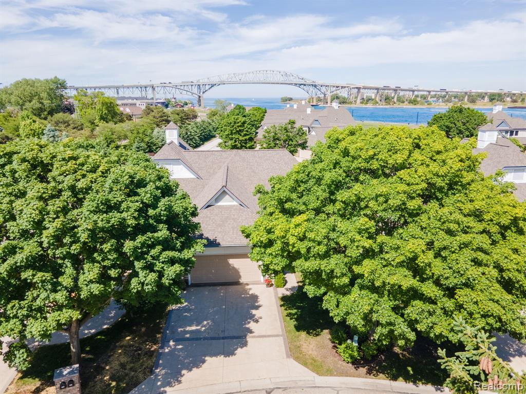 954 Edison Shores Court, Port Huron, MI 48060 — Photo 40