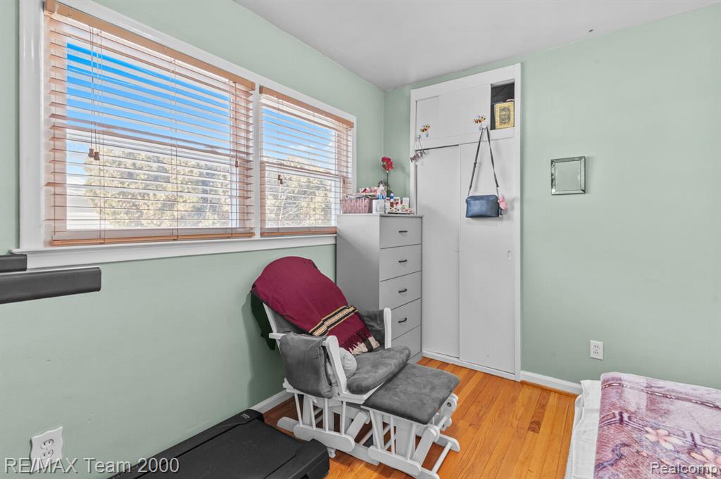 9 Christine Court, Dearborn, MI 48124 — Photo 14