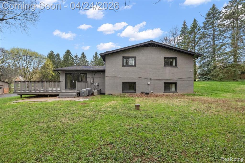 4389 Charing Way, Bloomfield Hills, MI 48304 — Photo 37