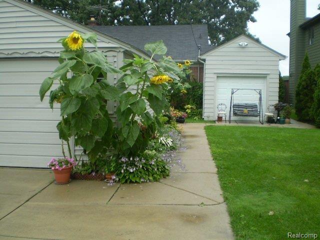 2913 LANSDOWNE Road, Waterford, MI — Photo 12