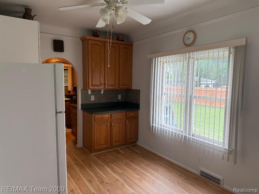 7452 Mansfield Street, Detroit, MI 48228 — Photo 8