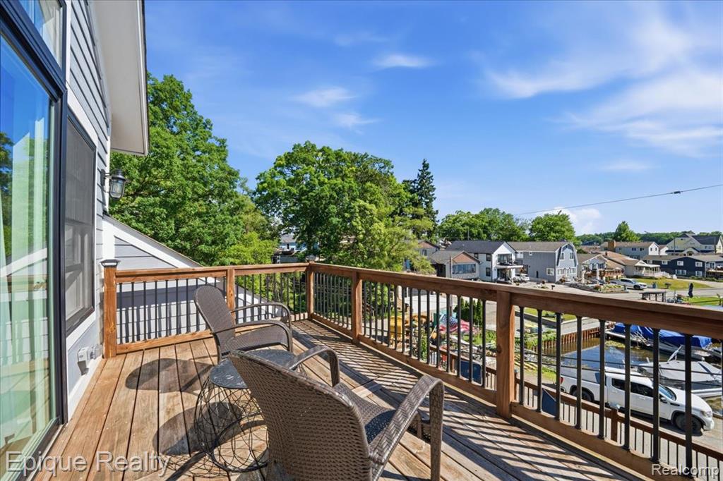 114 Bellevue Avenue, Lake Orion, MI 48362 — Photo 60