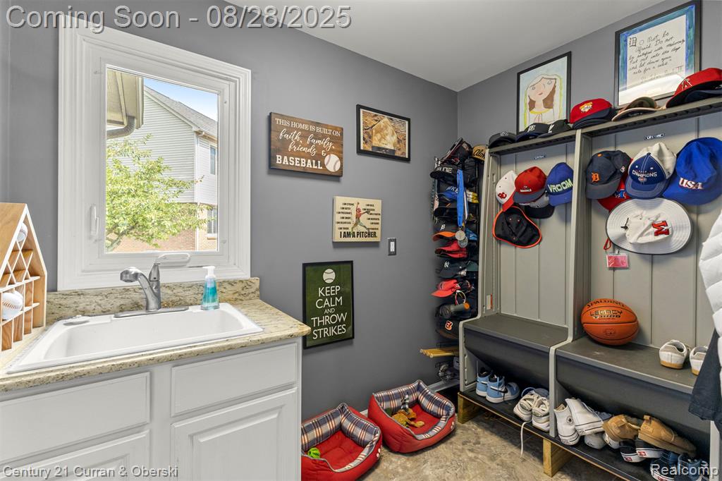 7270 Wadebridge Drive, Canton, MI 48187 — Photo 25