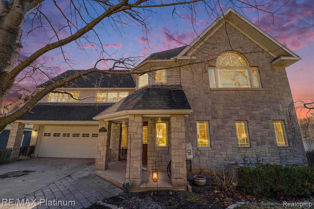 6512 BUCKSHORE Drive, Whitmore Lake, MI 48189 — Photo 43