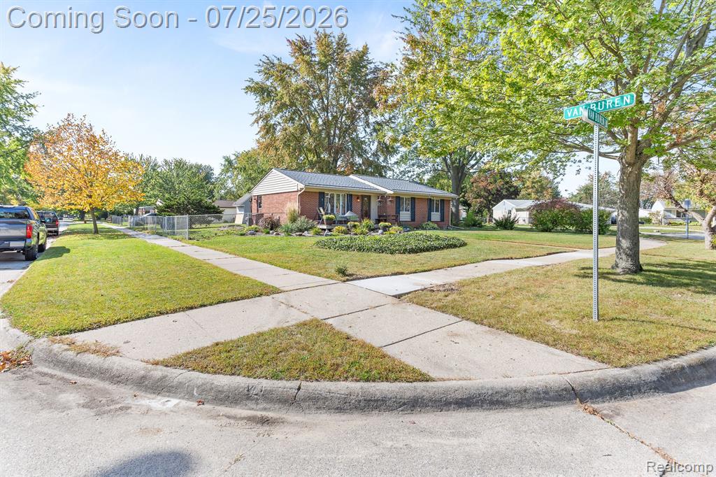 10696 VAN BUREN Lane, Belleville, MI 48111 — Photo 22