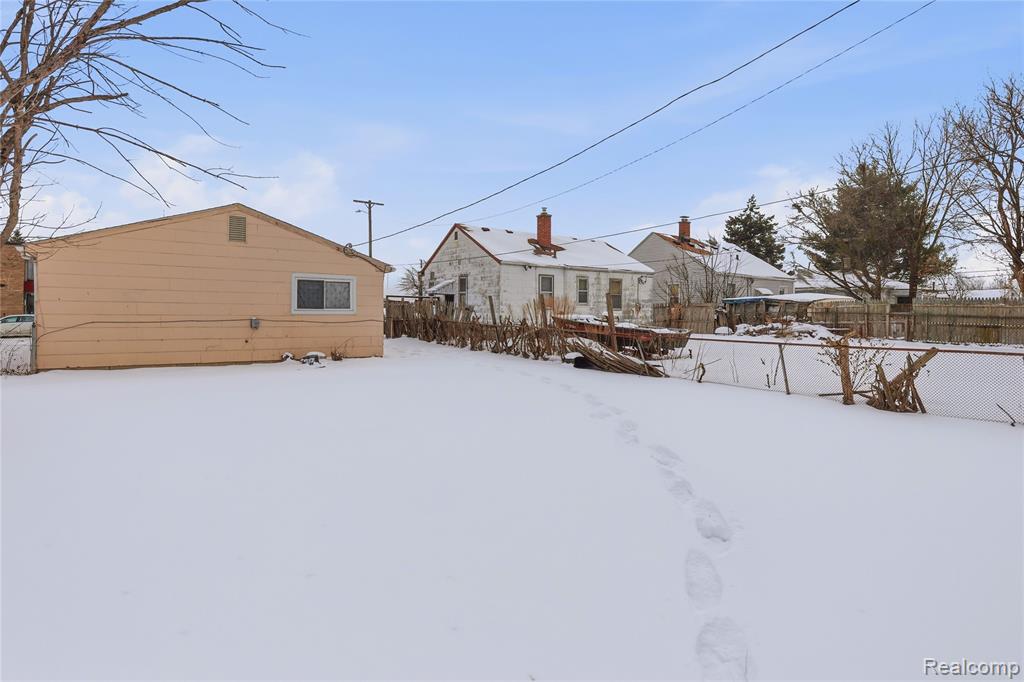 6075 Ashton Avenue, Detroit, MI 48228 — Photo 15
