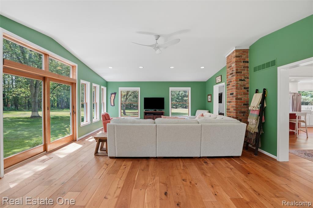 1765 Rowe Road, Milford, MI 48380 — Photo 24