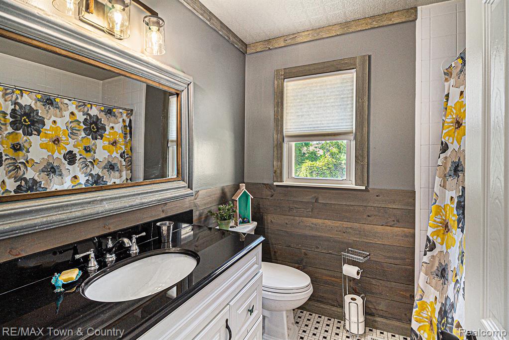 813 Birchwood Drive, Flushing, MI 48433 — Photo 34