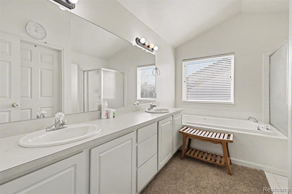 13805 Pond Bluff Drive, Van Buren, MI 48111 — Photo 18