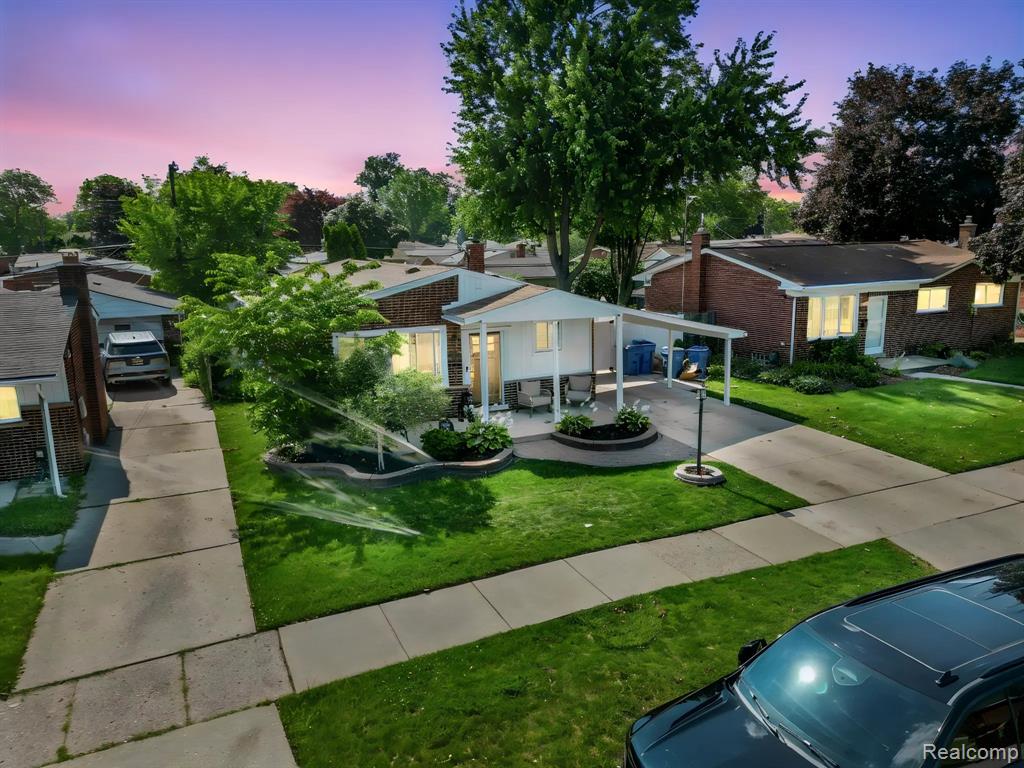 6151 Coolidge Street, Dearborn Heights, MI 48127 — Photo 5