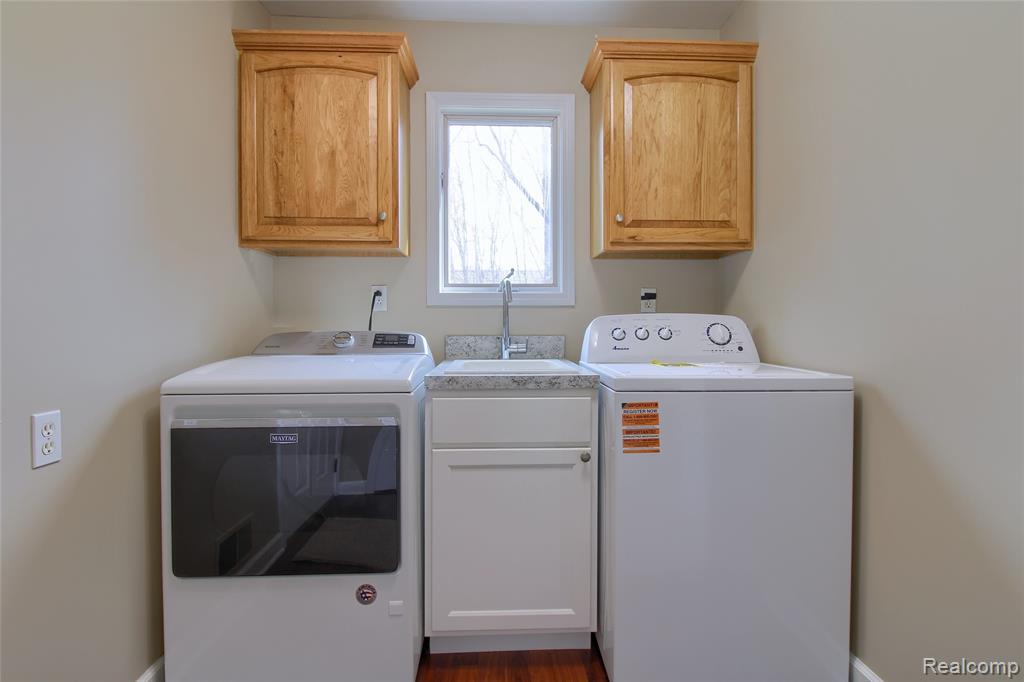 505 Willow Drive, 26, South Lyon, MI 48178 — Photo 12