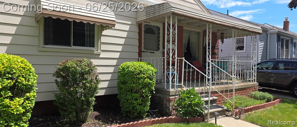 742 Mayflower Avenue, Lincoln Park, MI 48146 — Photo 20