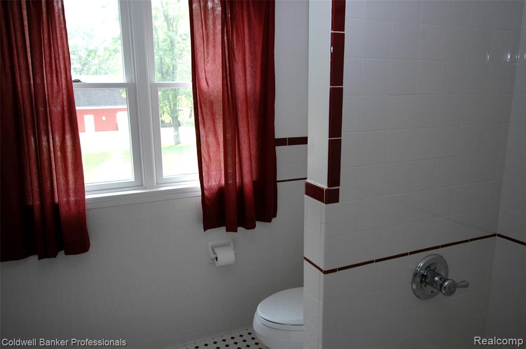 4266 River Drive NE, Gladwin, MI 48610 — Photo 49