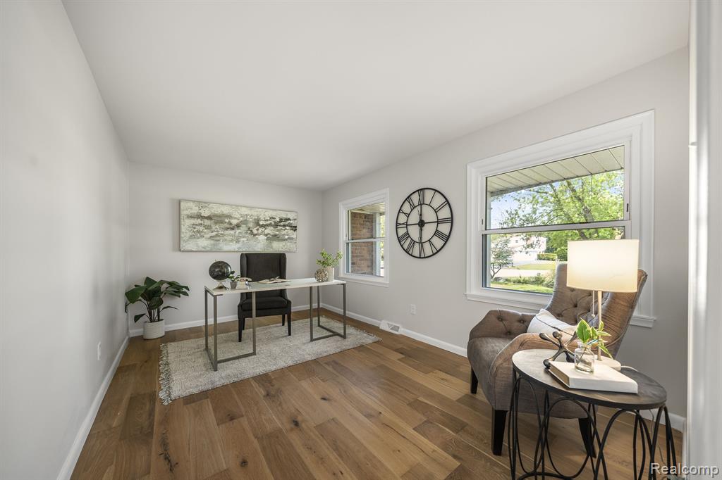 5886 SUTTERS Lane, Bloomfield Hills, MI 48301 — Photo 14