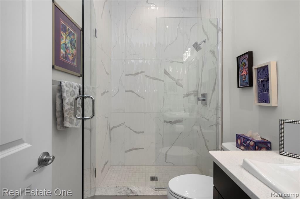 7656 Dunlap Court, West Bloomfield, MI — Photo 23