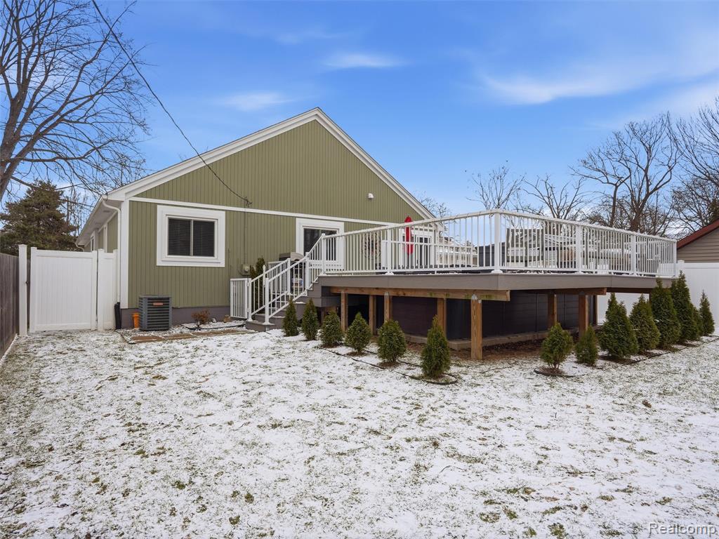 26450 Beamer Street, Harrison Township, MI — Photo 32