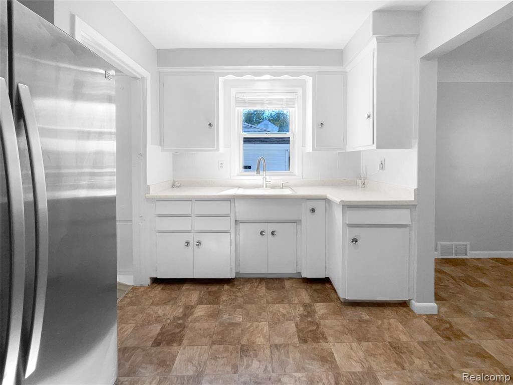 4227 Coolidge Avenue, Lincoln Park, MI 48146 — Photo 13