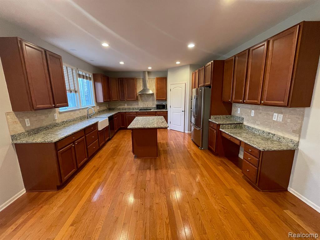 41693 CRANE Way, Novi, MI — Photo 7