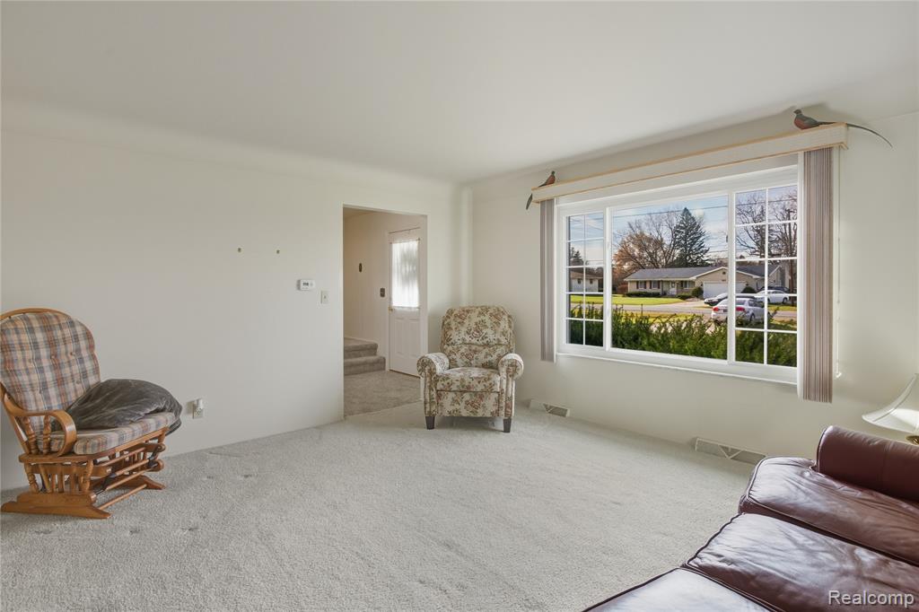 5134 N Jennings Road, Flint, MI 48504 — Photo 9