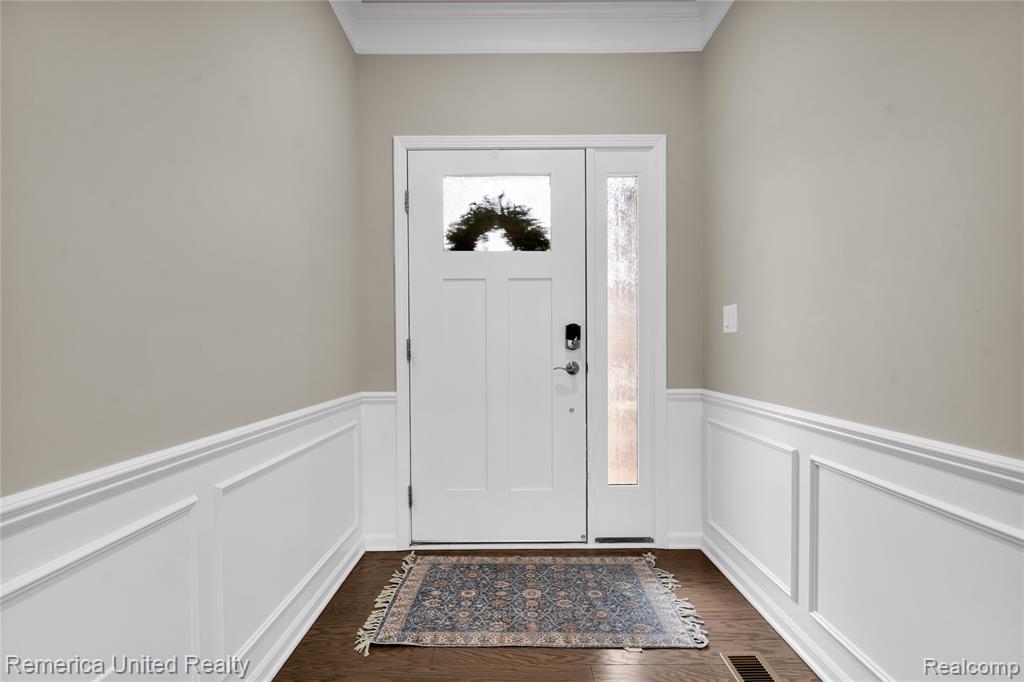 50222 Thatcher Street, Canton, MI 48188 — Photo 4