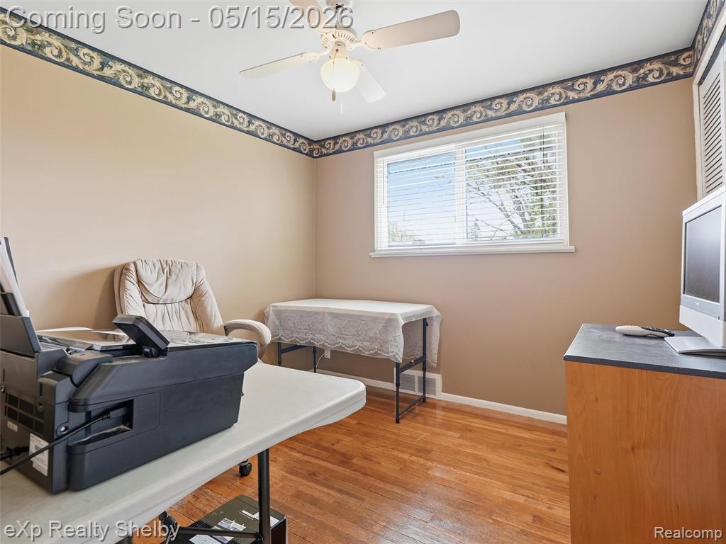 40753 Irval Drive, Sterling Heights, MI 48313 — Photo 22