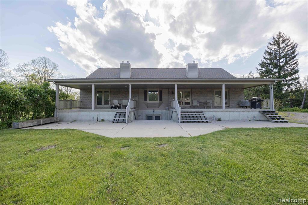 21855 Huron River Drive, New Boston, MI 48164 — Photo 55