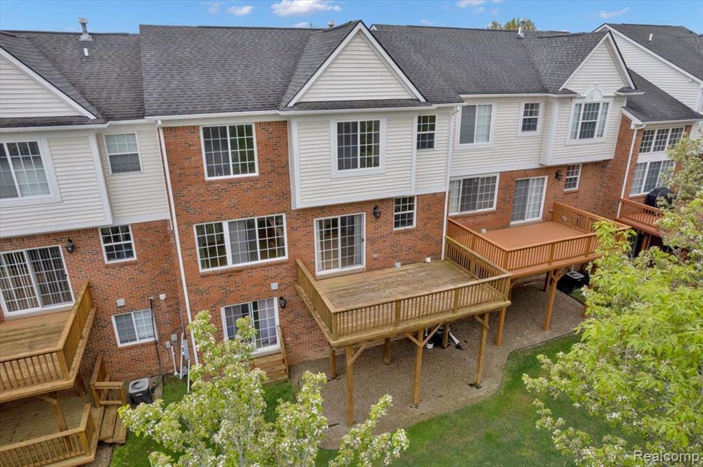 41868 YEATS Drive, Novi, MI 48377 — Photo 11