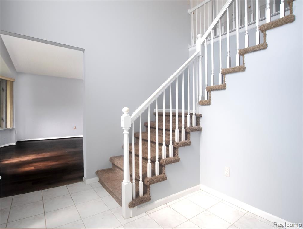 46158 Duke Drive, New Baltimore, MI — Photo 3