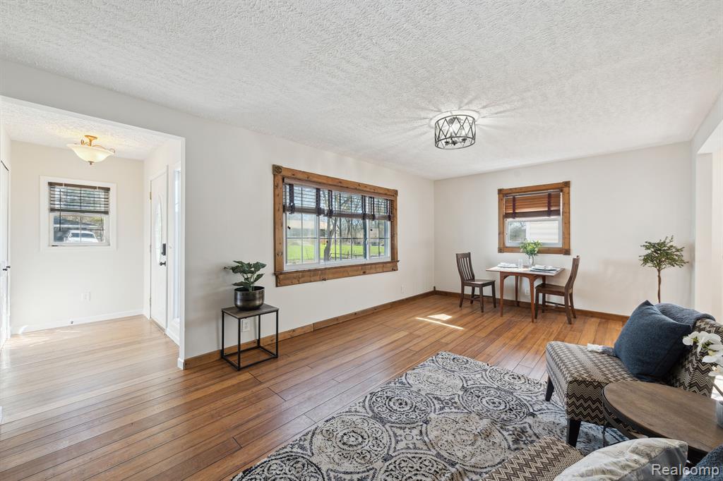 6187 THREE LAKES Drive, Brighton, MI 48116 — Photo 6