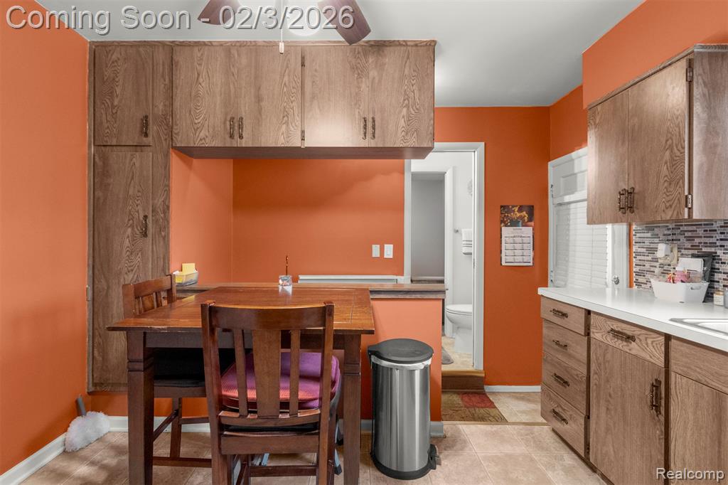 8512 Norborne Avenue, Dearborn Heights, MI 48127 — Photo 14
