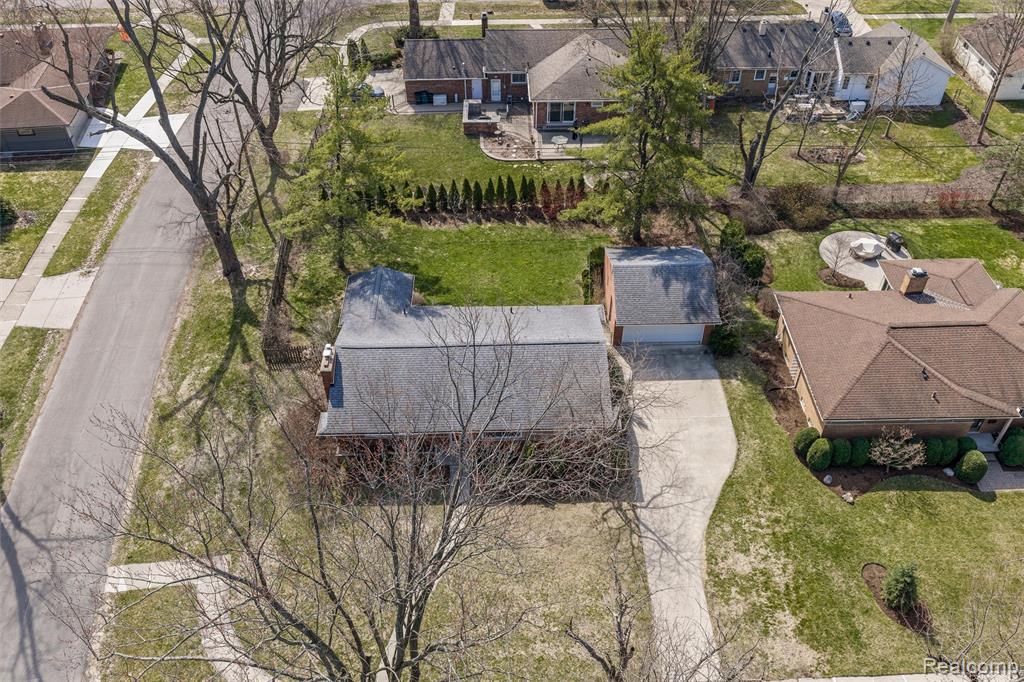 16115 Reedmere Avenue, Franklin, MI 48025 — Photo 33