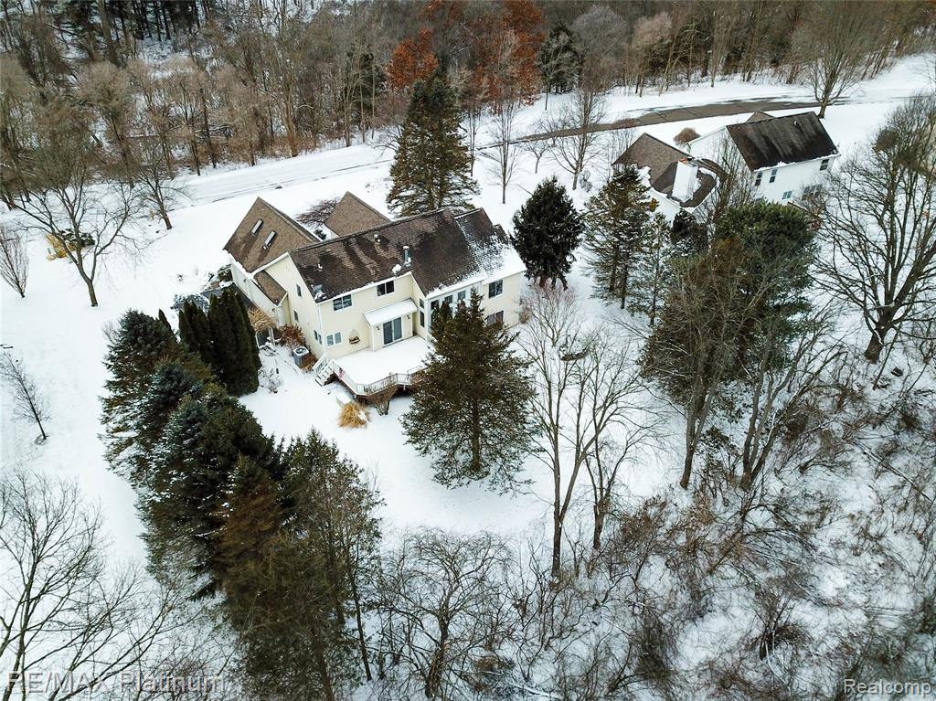 8868 Solitude Drive, Brighton, MI 48116 — Photo 48